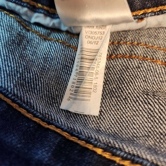 Women's Old Navy Sweet Heart Jeans - Picture 7 of 7